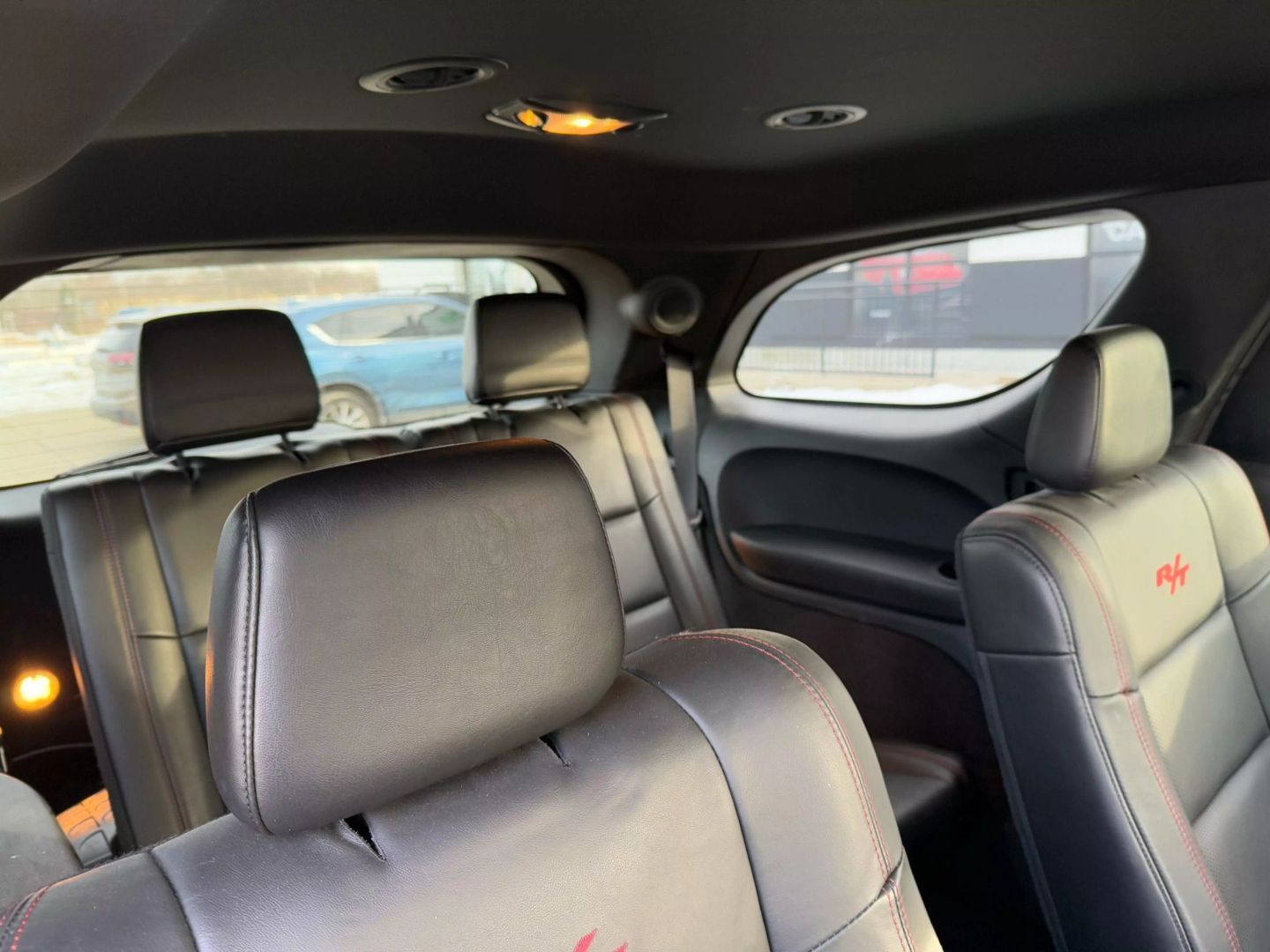 2018 Dodge Durango - Image 28