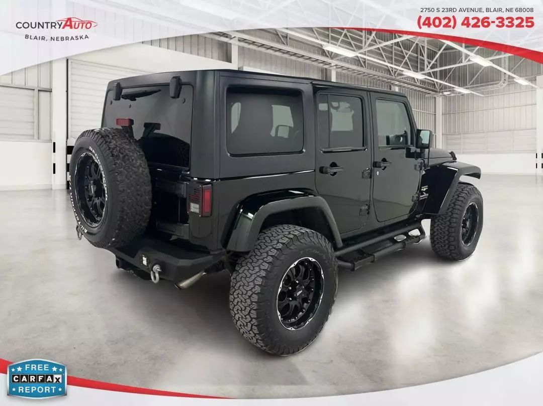 2012 Jeep Wrangler - Image 5