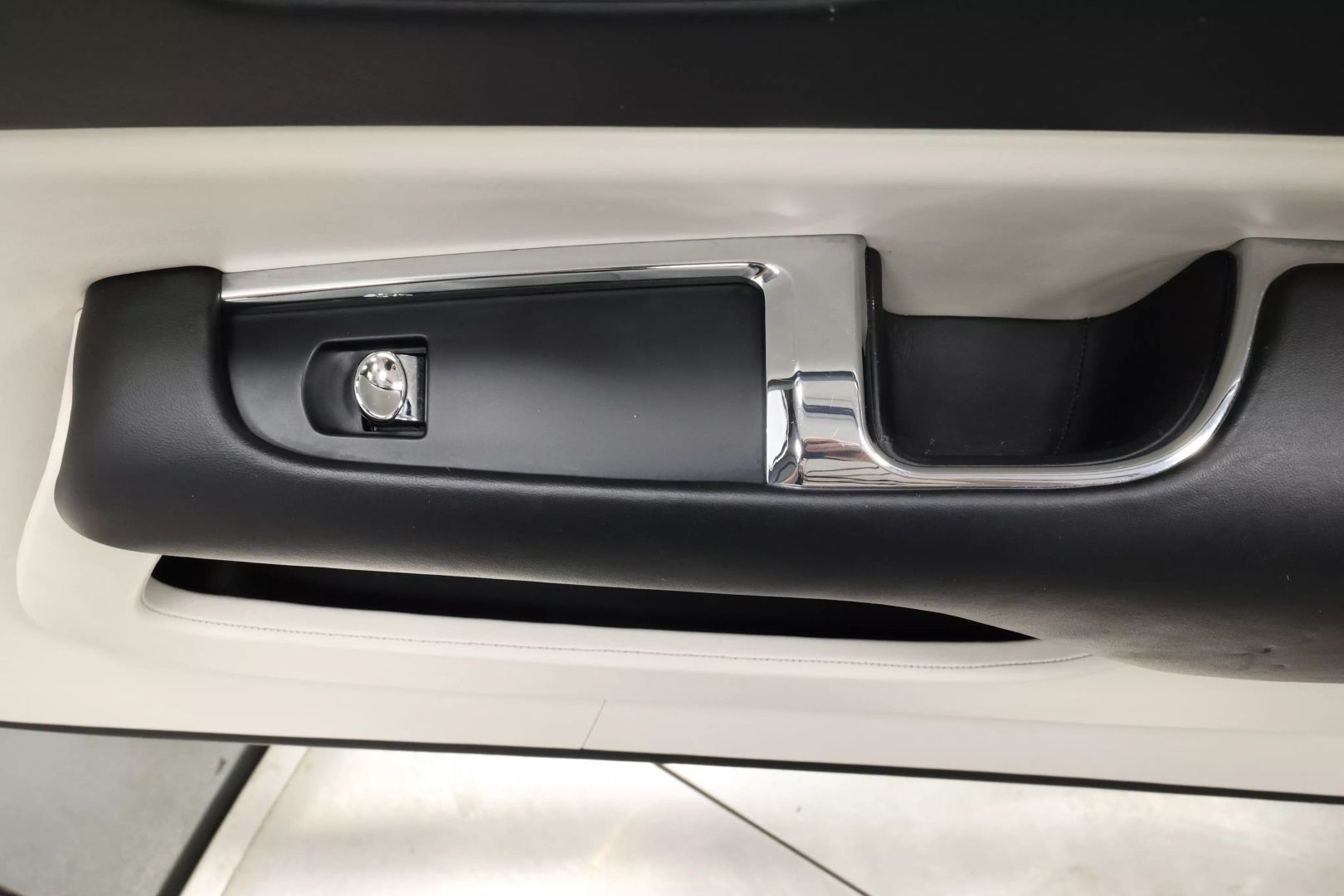 2017 Rolls-royce Wraith - Image 71