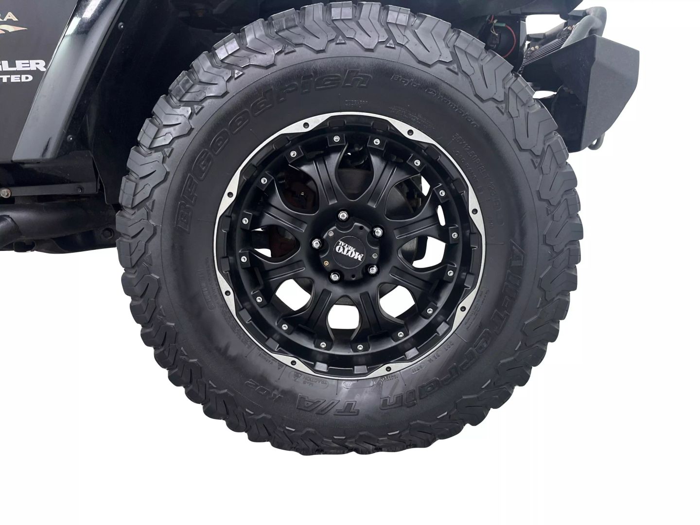 2012 Jeep Wrangler - Image 23