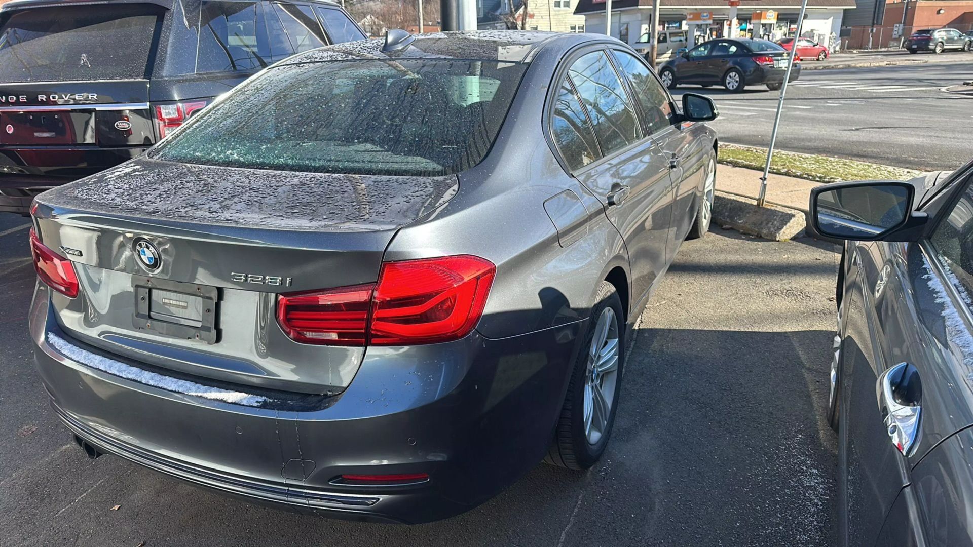 Image 3 of 2016 BMW 3 SERIES