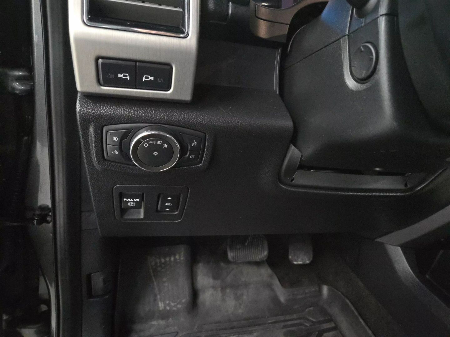 2020 Ford F150 Supercrew Cab - Image 19