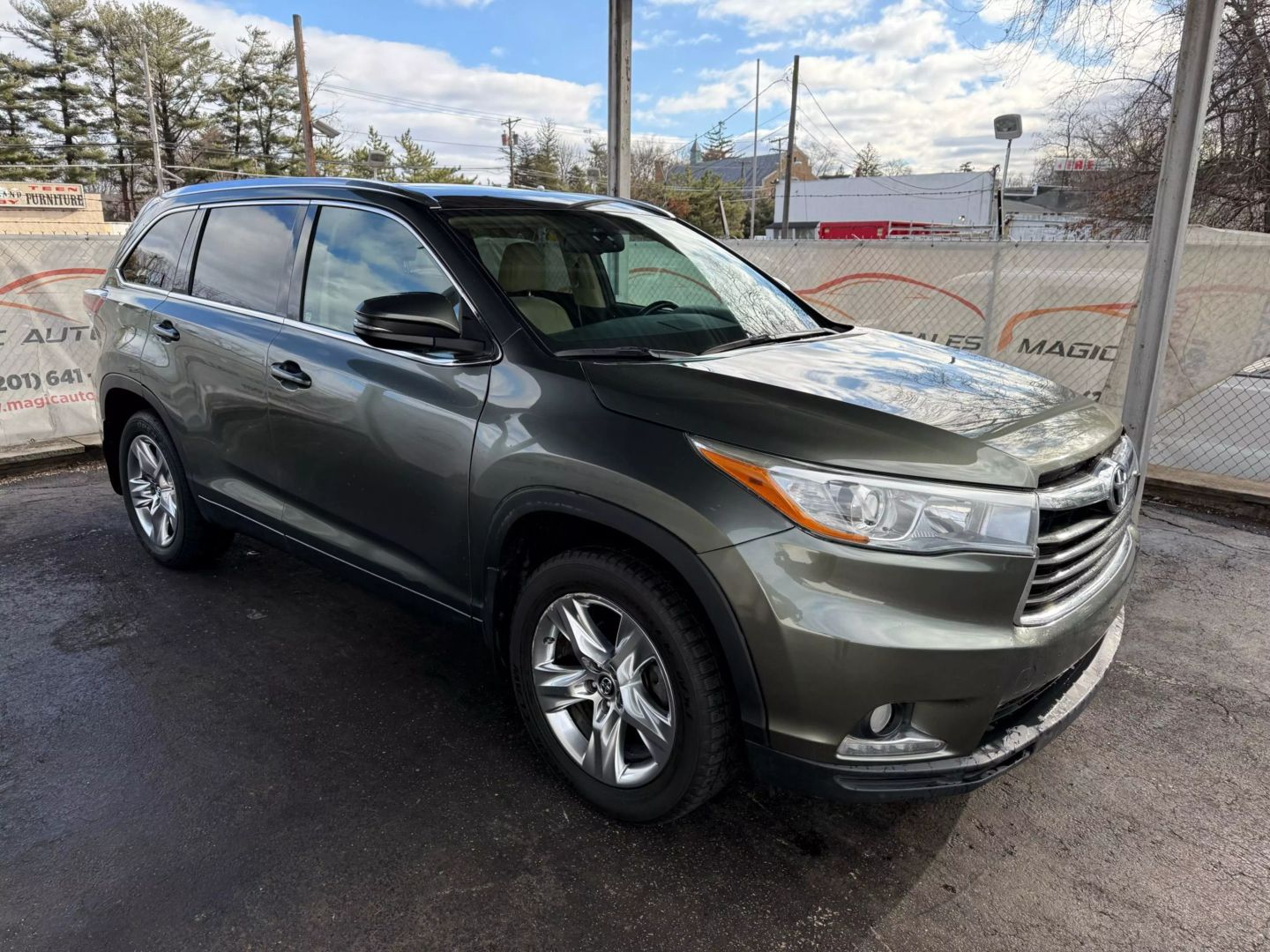 2016 Toyota Highlander - Image 7