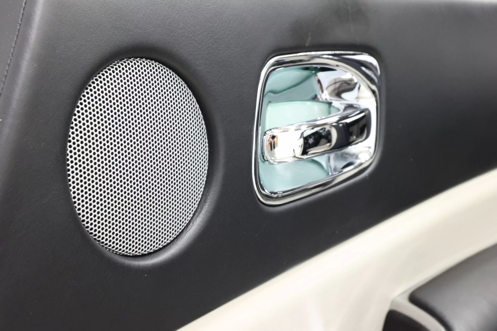 2017 Rolls-royce Wraith - Image 72