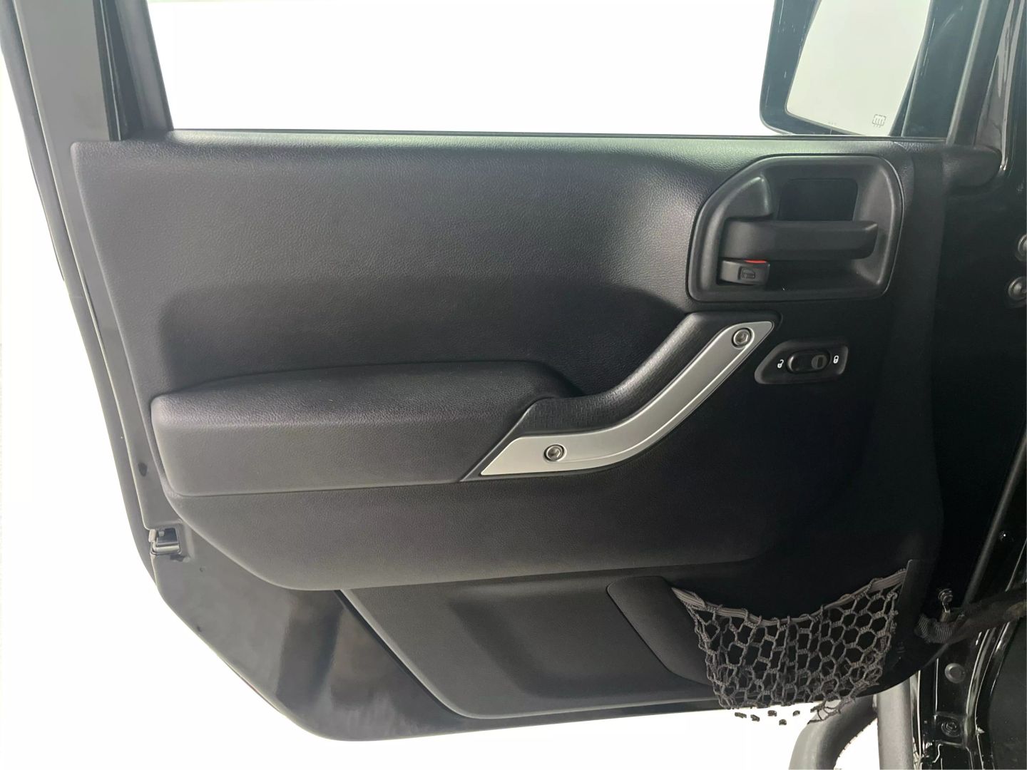 2012 Jeep Wrangler - Image 21