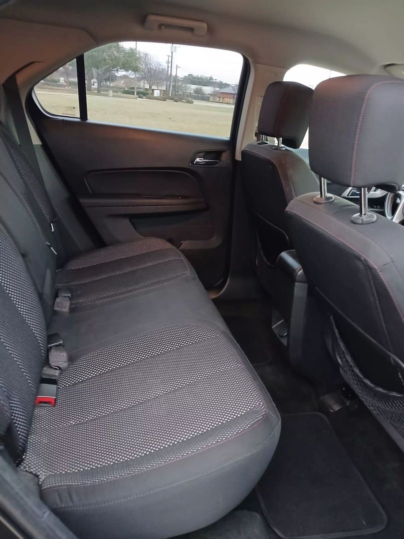 2015 Chevrolet Equinox - Image 2