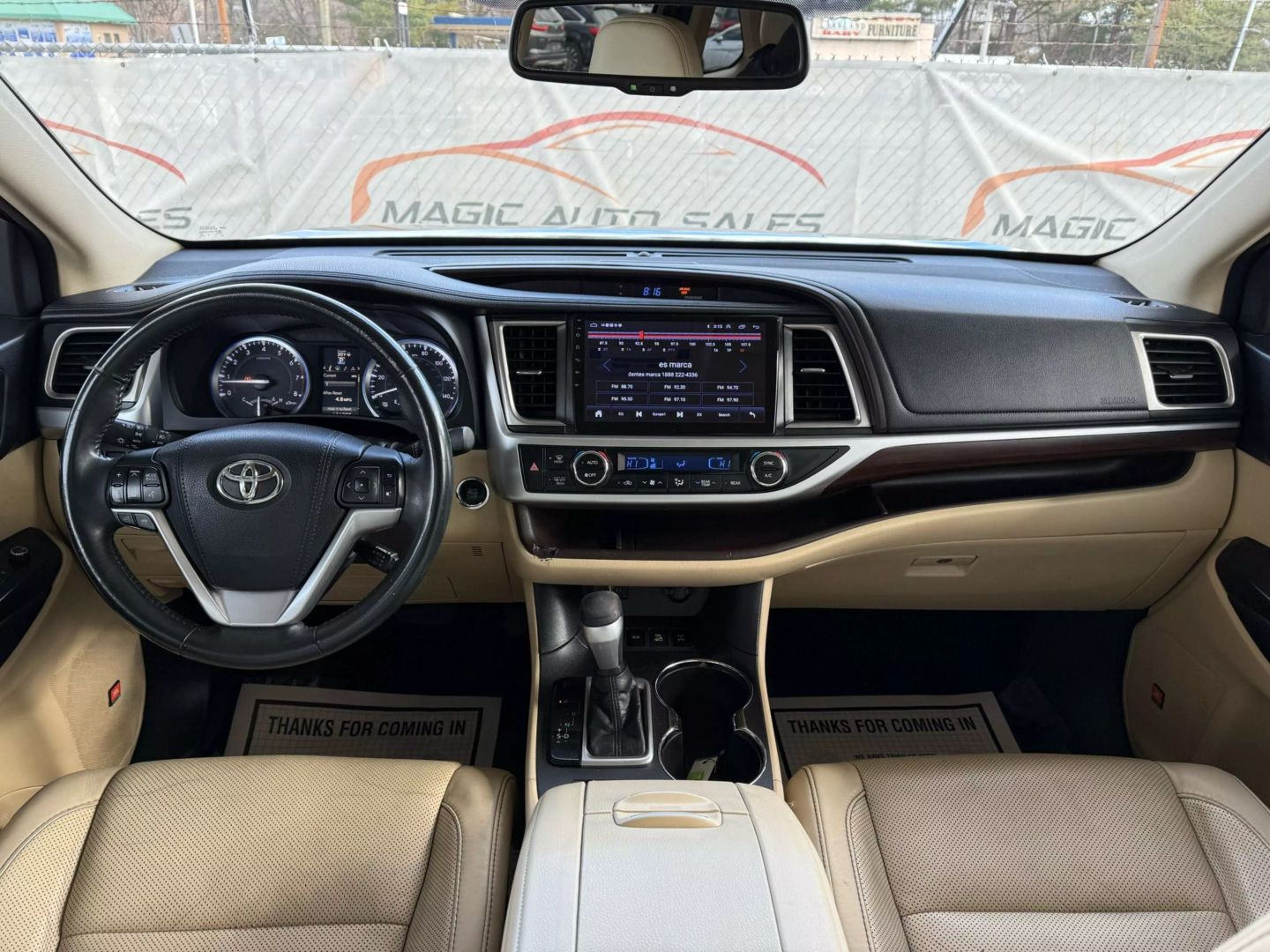 2016 Toyota Highlander - Image 28