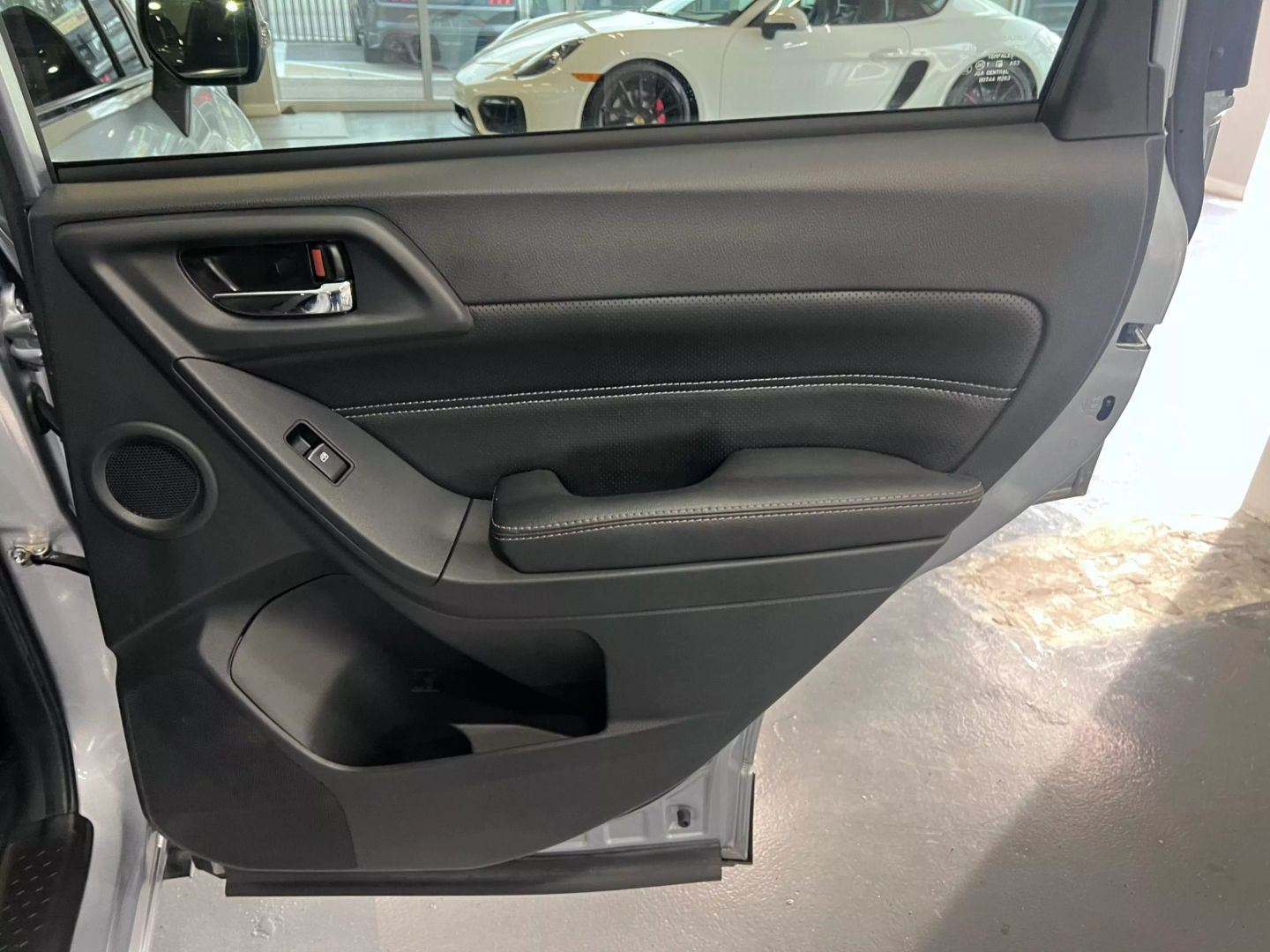 2017 Subaru Forester 2.0xt Touring Sport Utility 4d - Image 27
