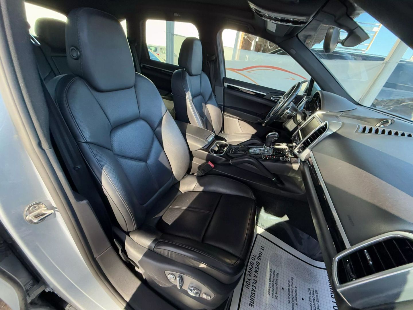 2016 Porsche Cayenne - Image 23