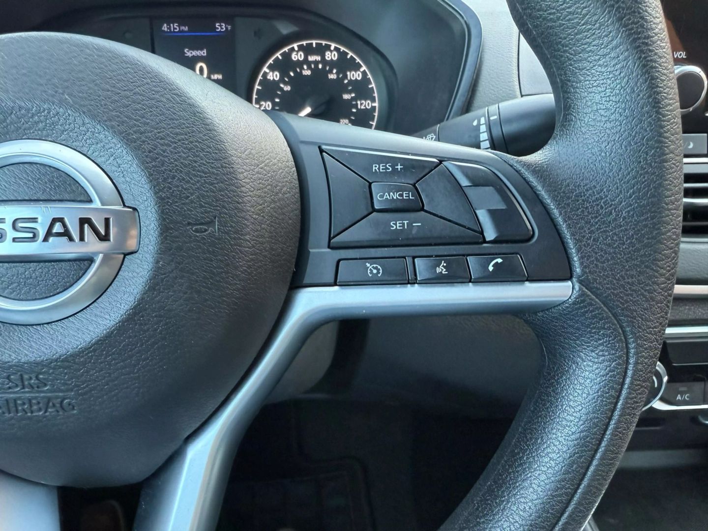 2021 Nissan Altima - Image 13