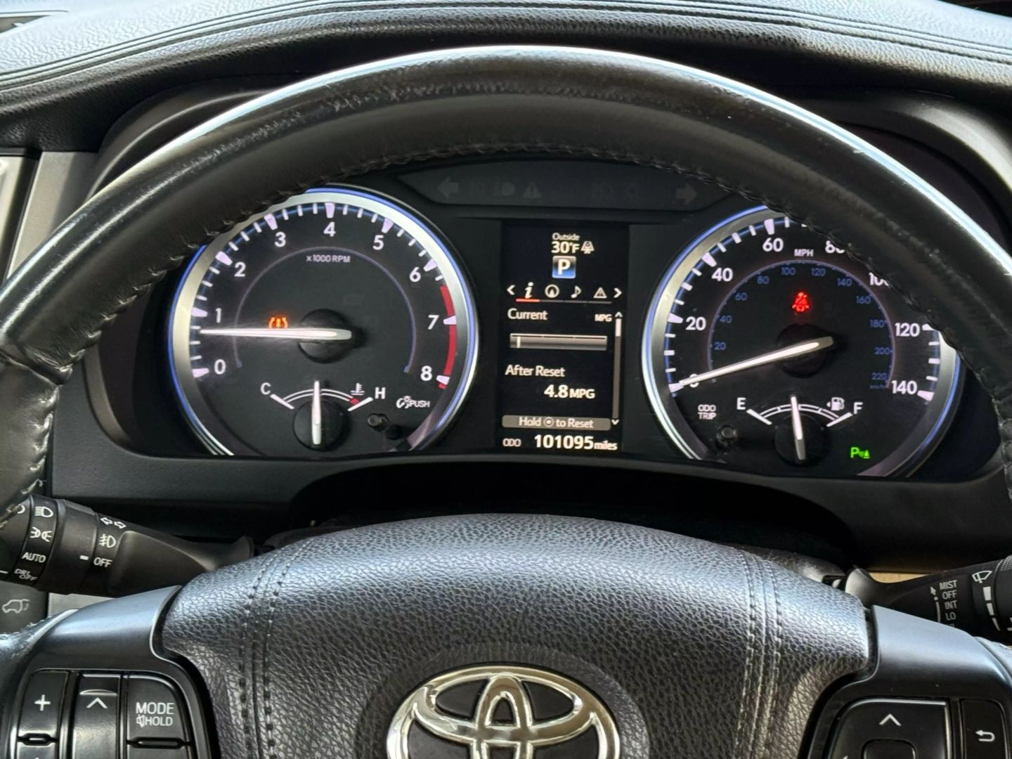 2016 Toyota Highlander - Image 38