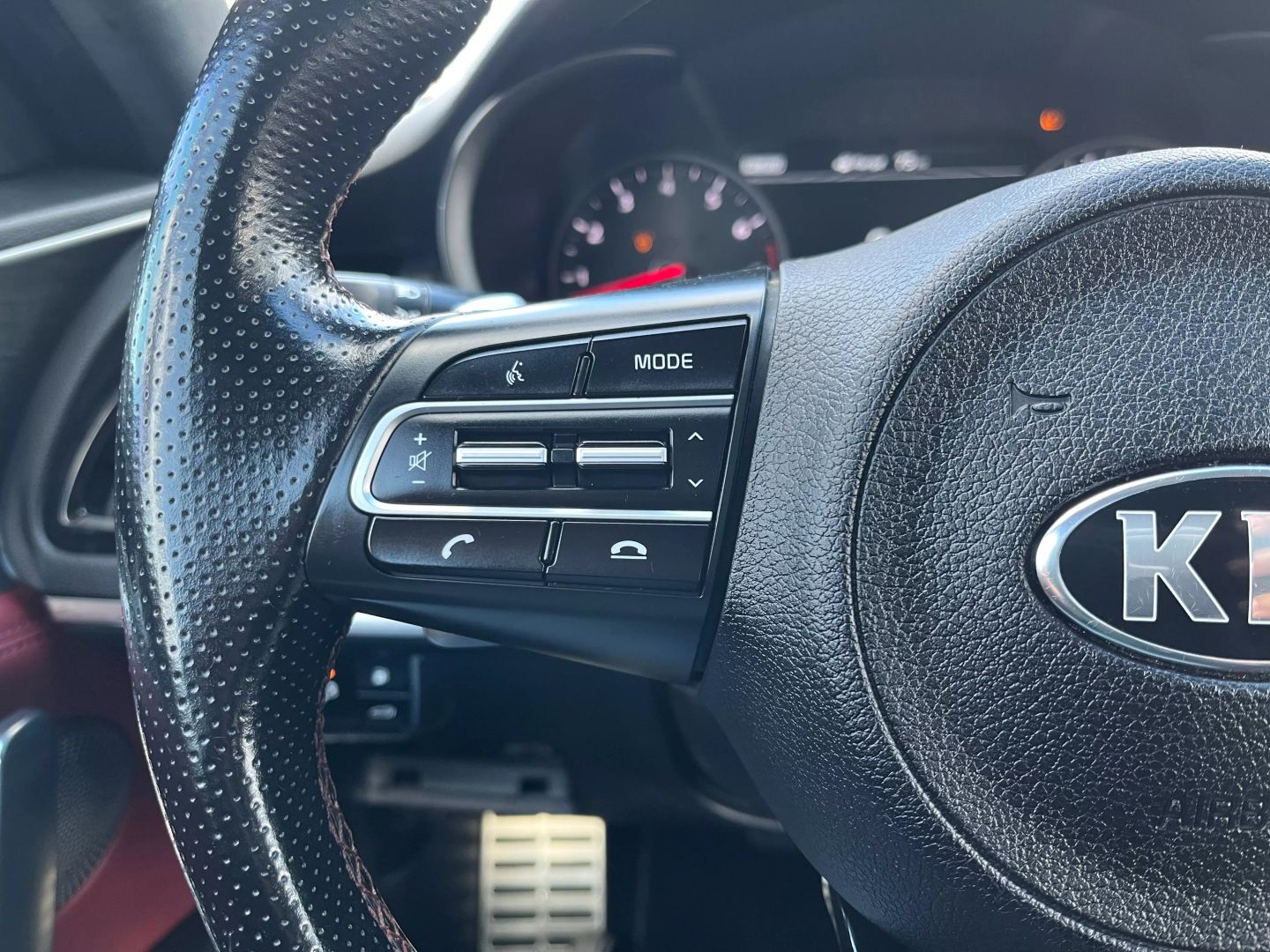 2020 KIA STINGER SEDAN V6, TWIN TURBO, 3.3 LITER GT2 SEDAN 4D