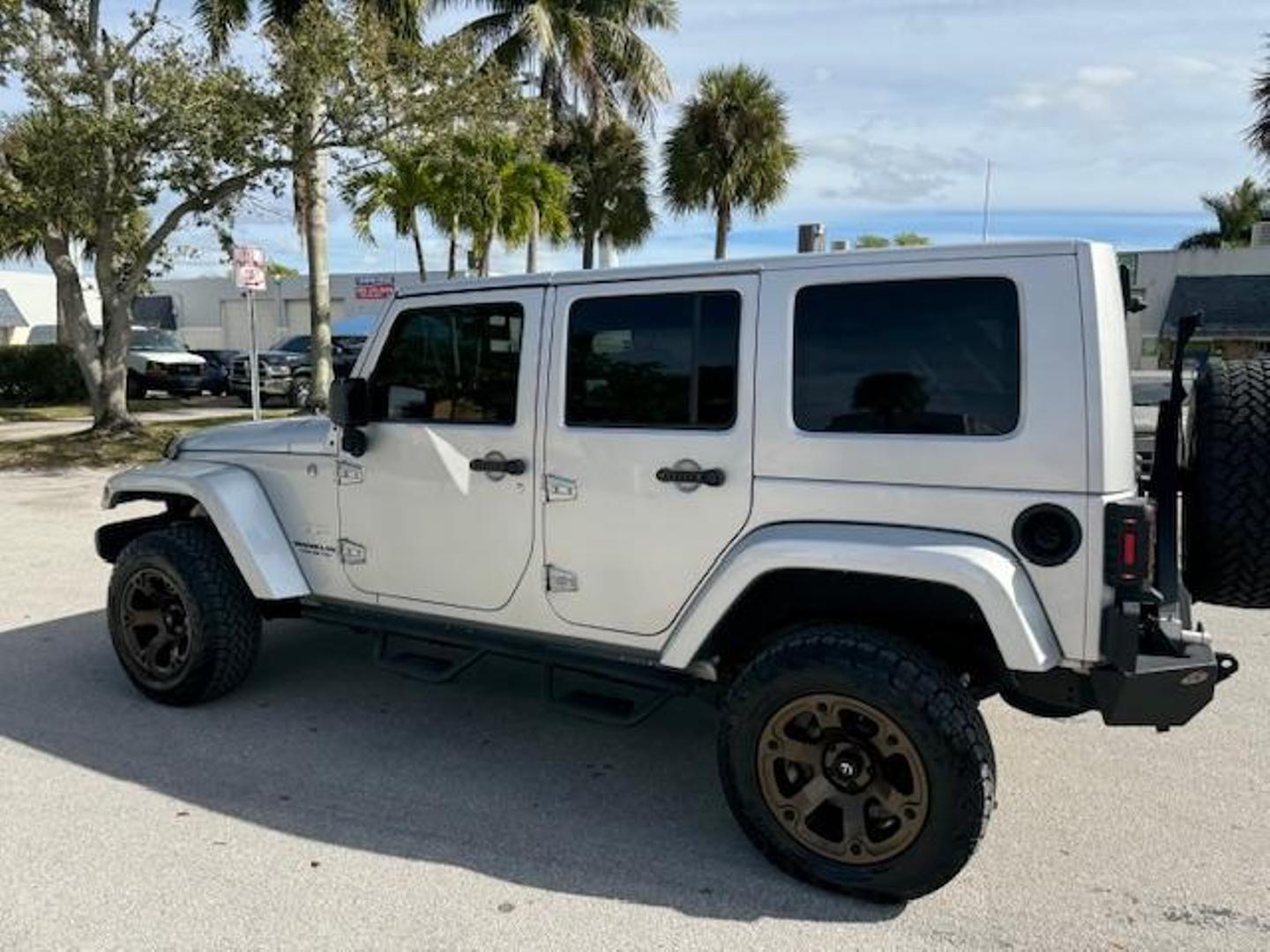 2008 Jeep Wrangler Unlimited Sahara photo 11