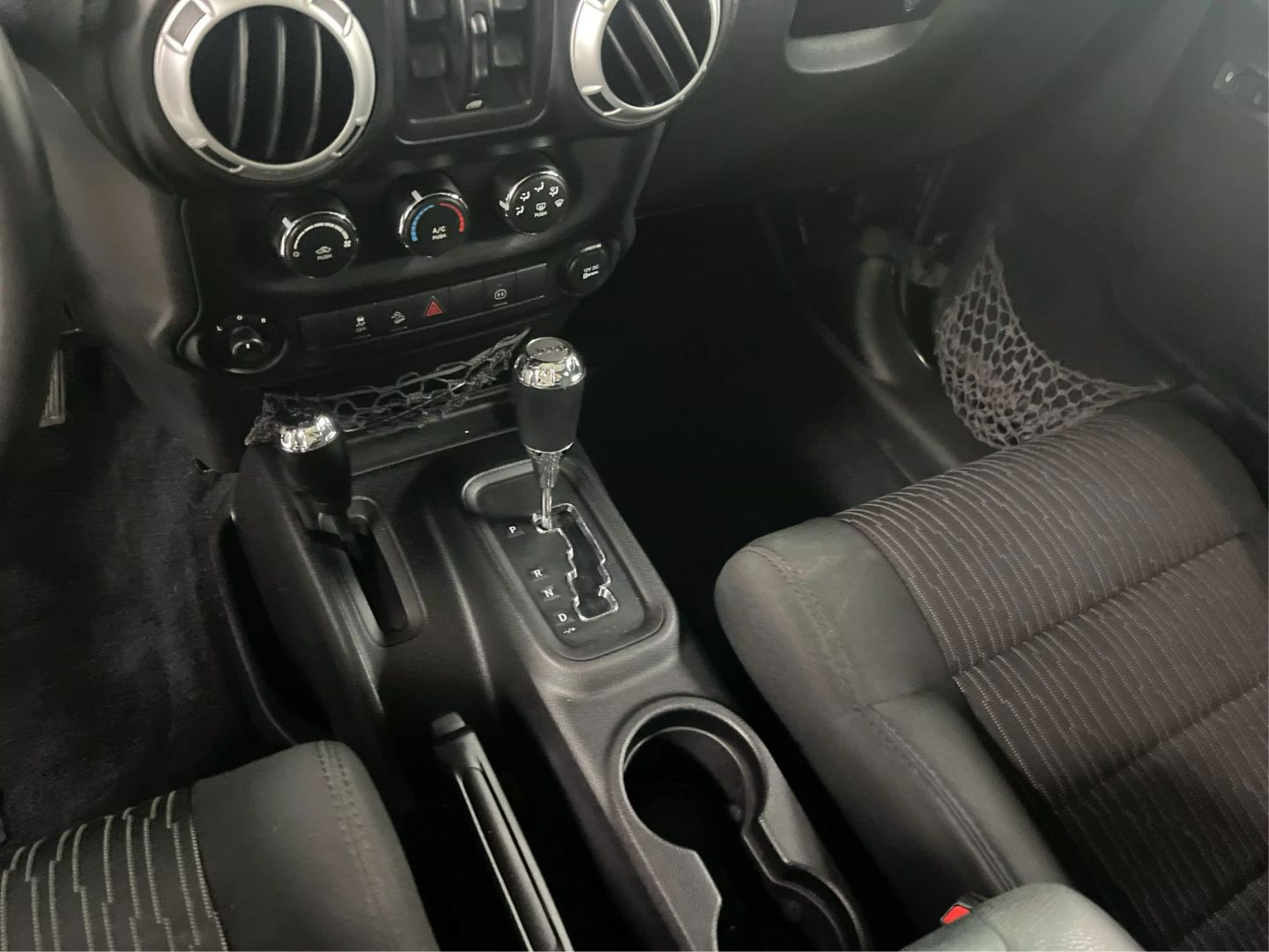 2012 Jeep Wrangler - Image 16