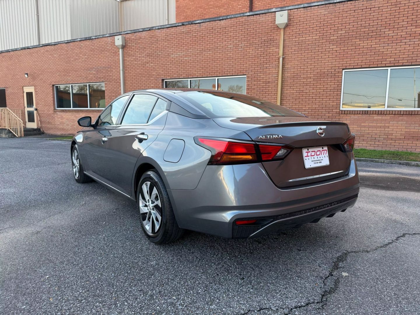 2021 Nissan Altima - Image 5