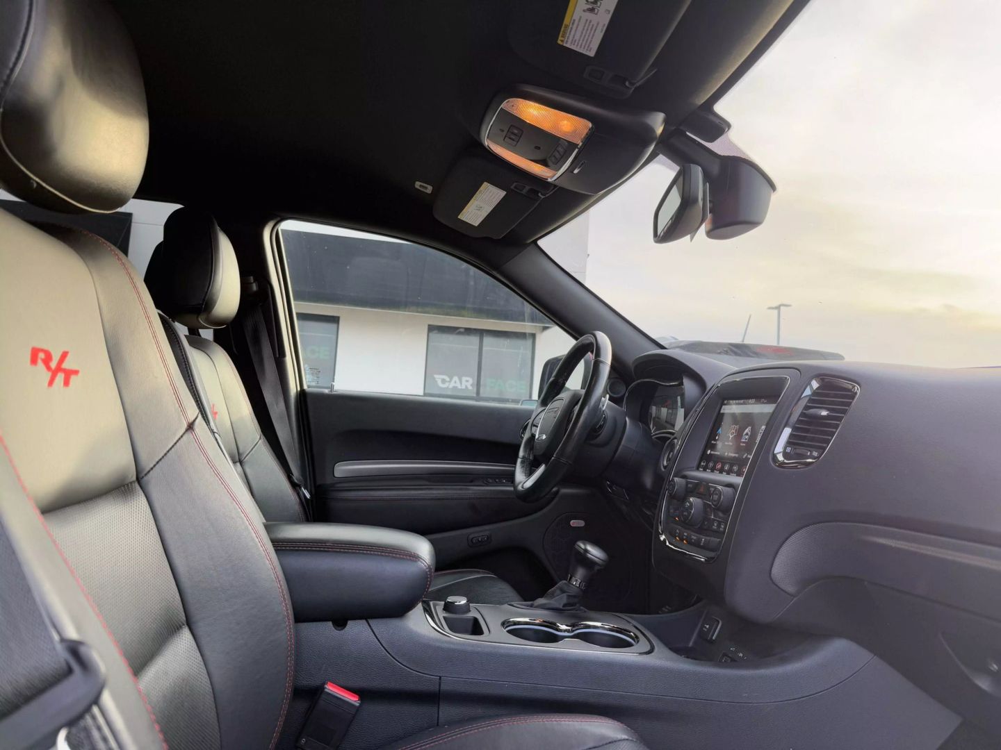 2018 Dodge Durango - Image 21