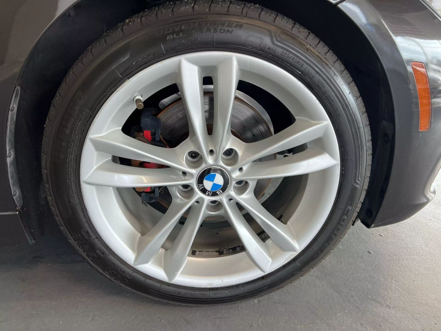 2016 Bmw 3 Series 320i Sedan 4d - Image 9