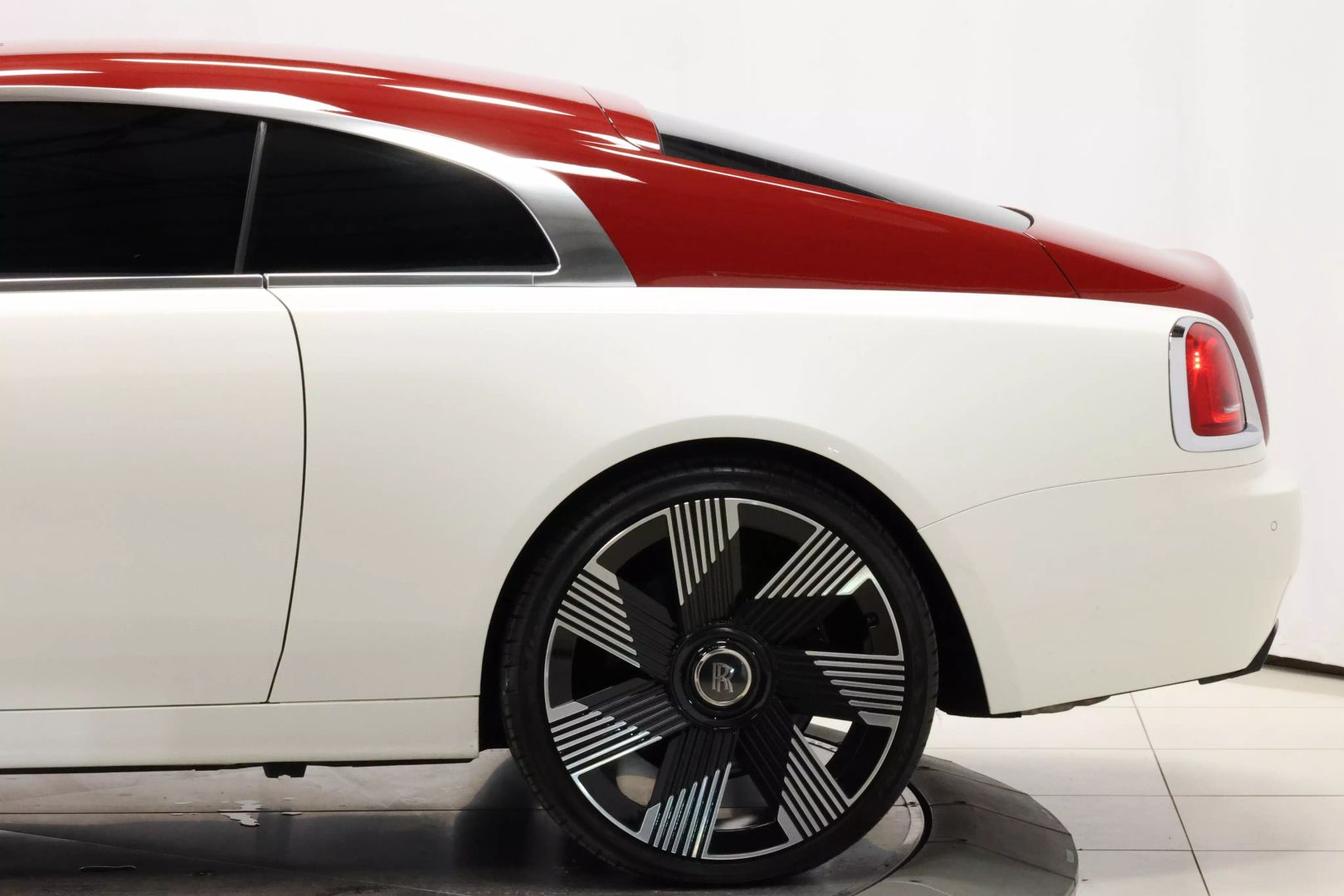 2017 Rolls-royce Wraith - Image 9