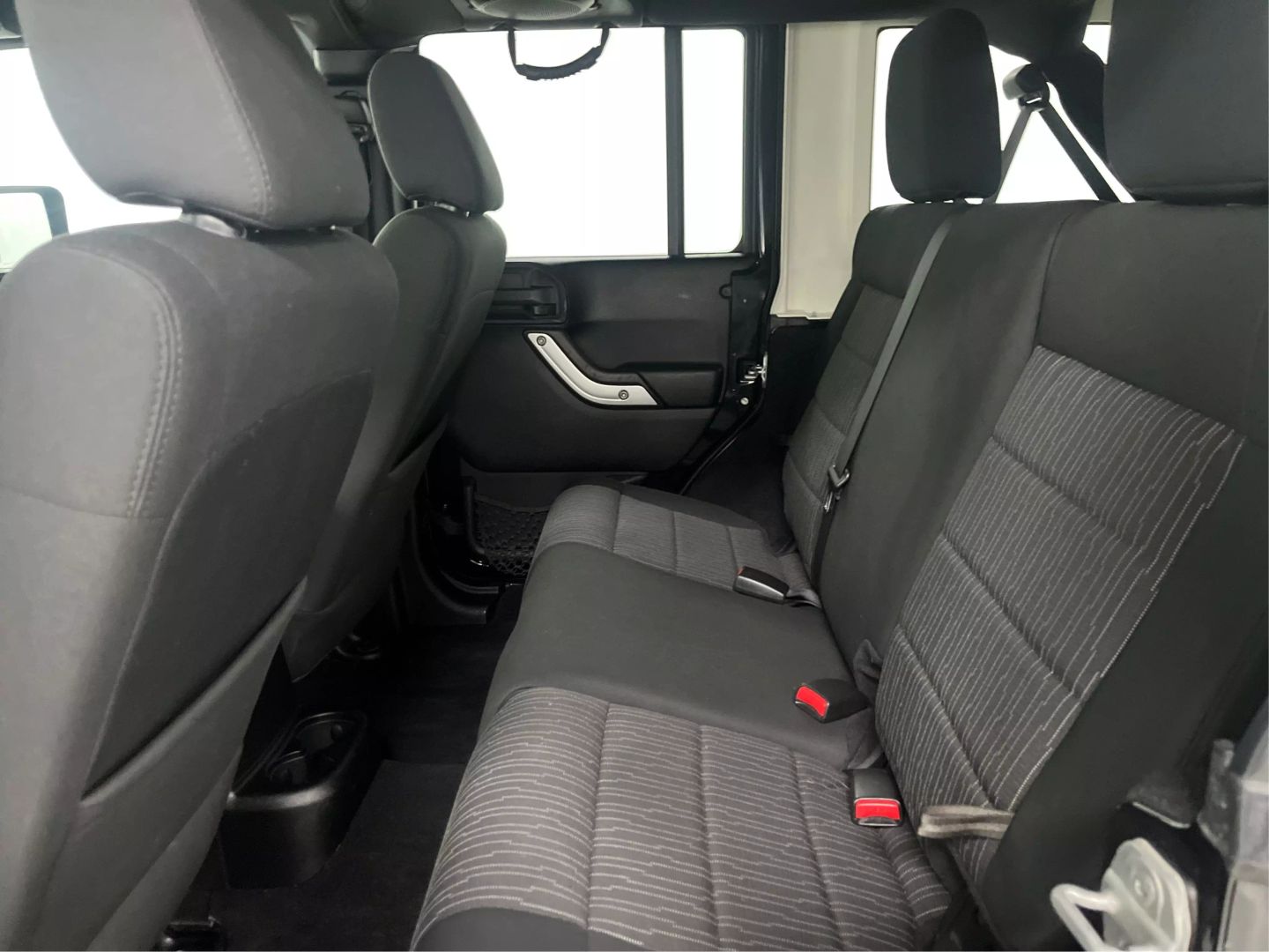 2012 Jeep Wrangler - Image 10