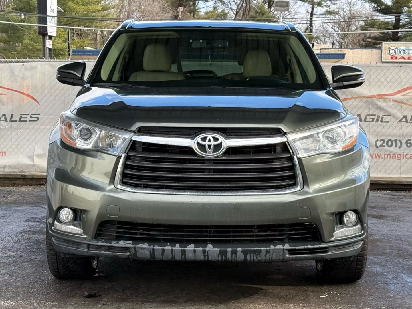 2016 Toyota Highlander - Image 5