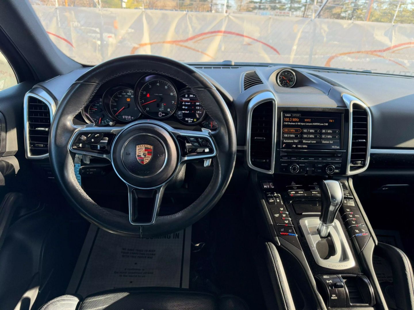 2016 Porsche Cayenne - Image 32
