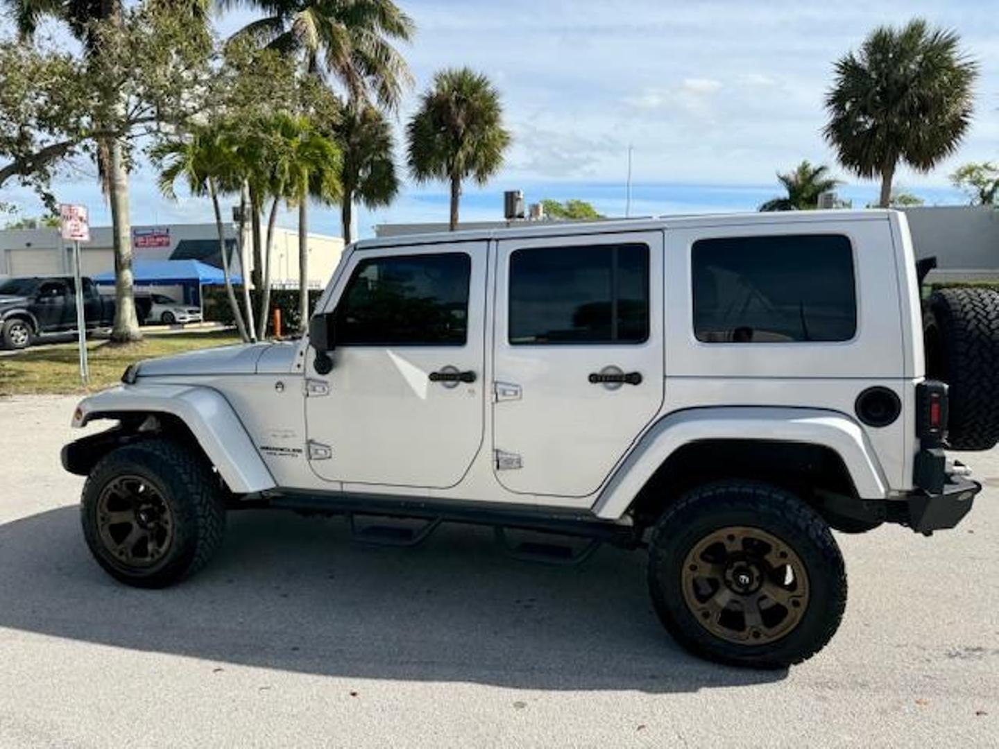 2008 Jeep Wrangler Unlimited Sahara photo 12