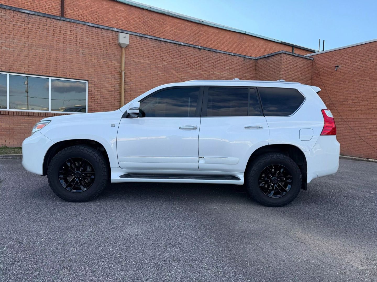 2013 Lexus Gx - Image 3