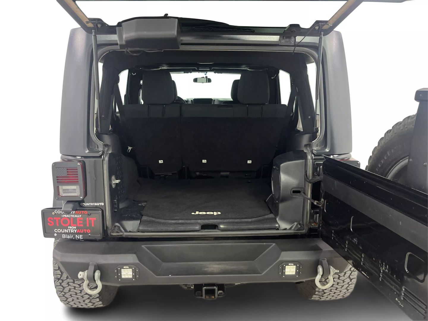 2012 Jeep Wrangler - Image 11