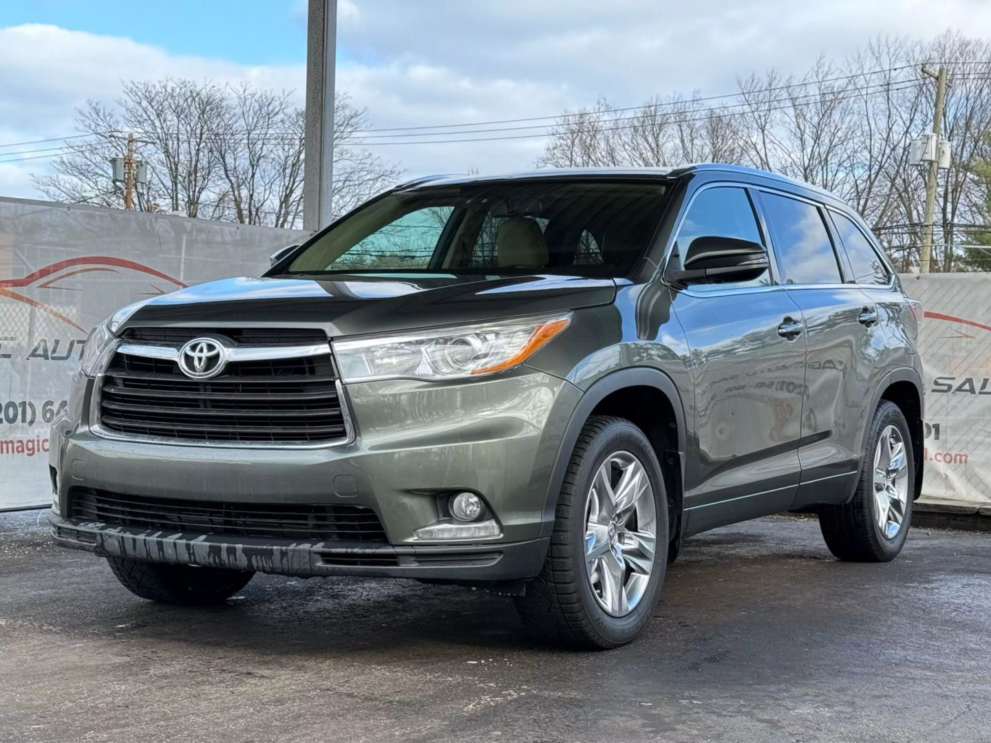 2016 Toyota Highlander - Image 3