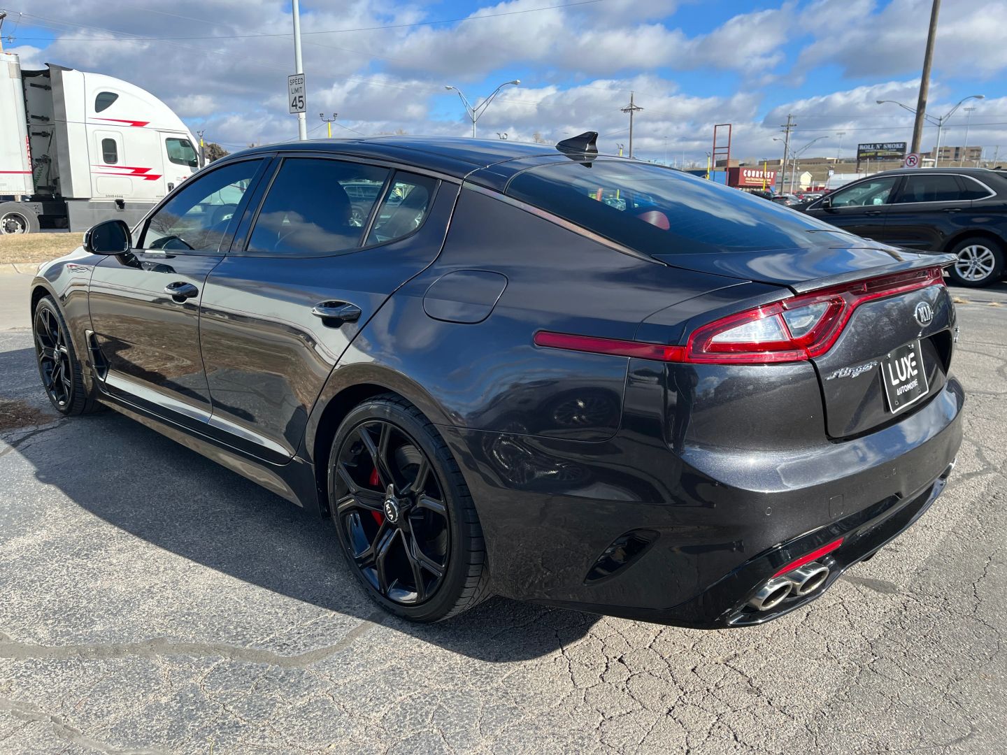 2020 KIA STINGER SEDAN V6, TWIN TURBO, 3.3 LITER GT2 SEDAN 4D