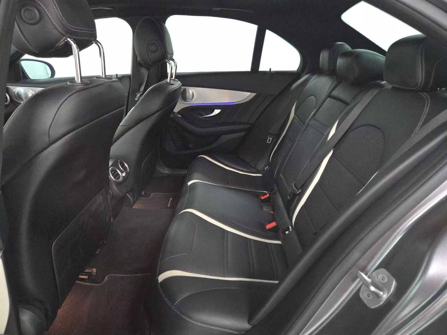 2021 Mercedes-benz Mercedes-amg C-class - Image 10