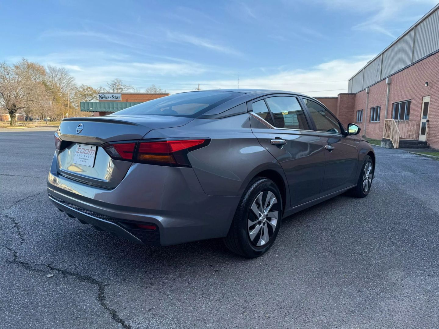 2021 Nissan Altima - Image 7