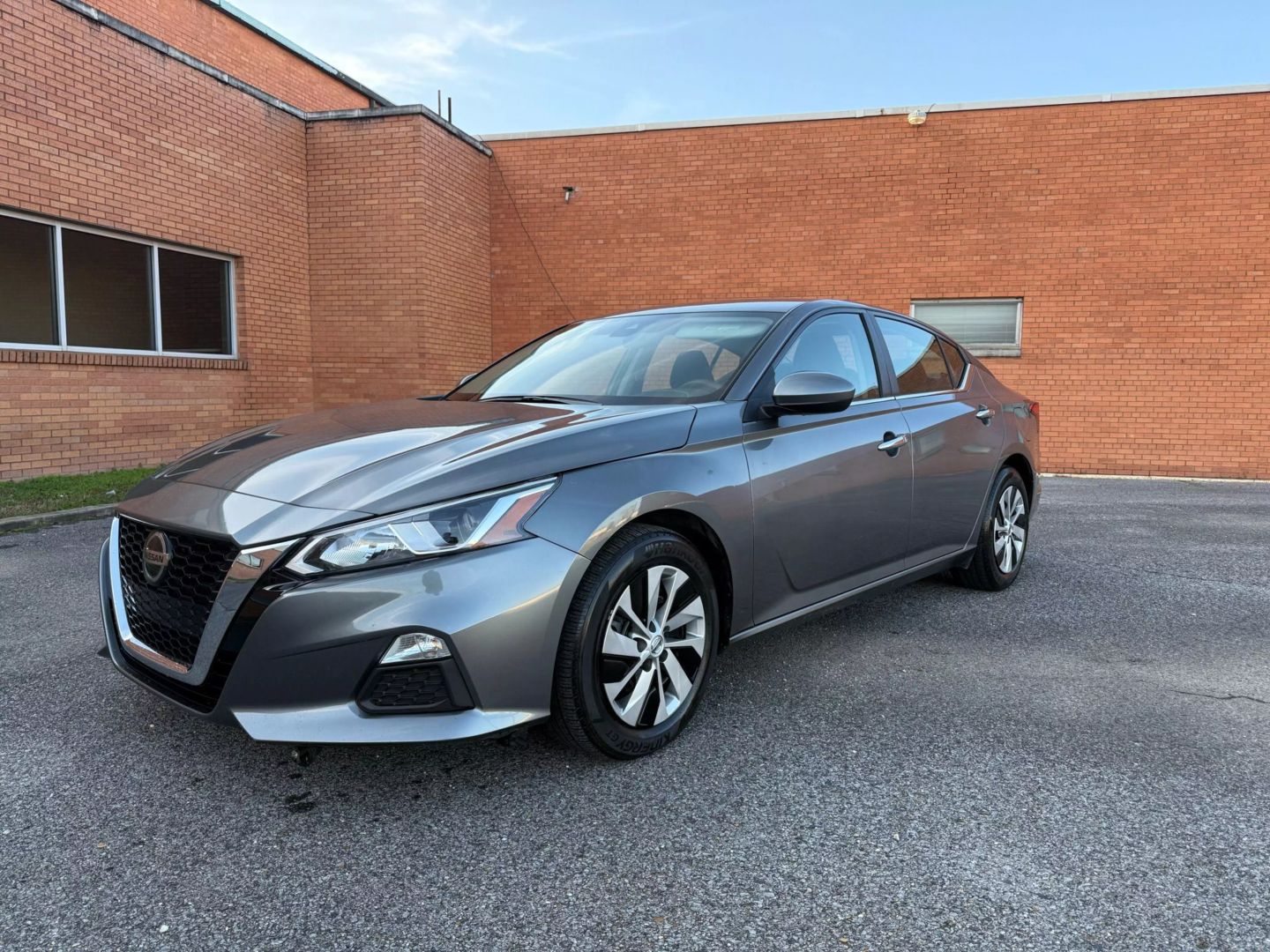 2021 Nissan Altima - Image 3