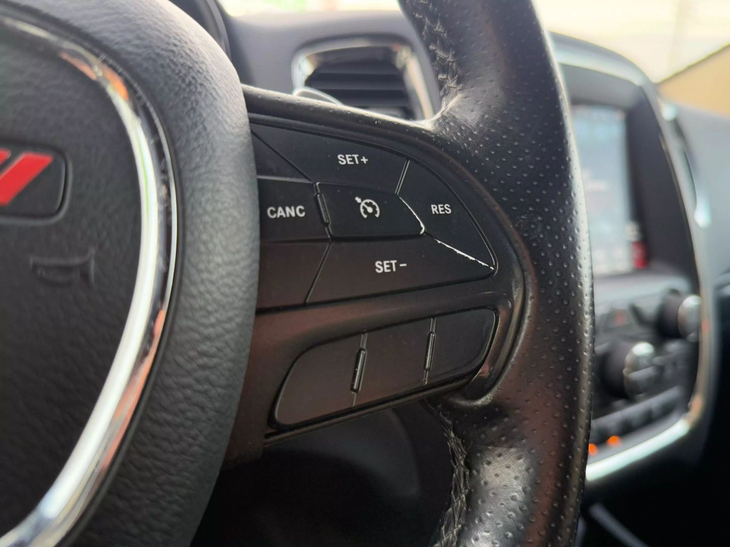 2018 Dodge Durango - Image 32
