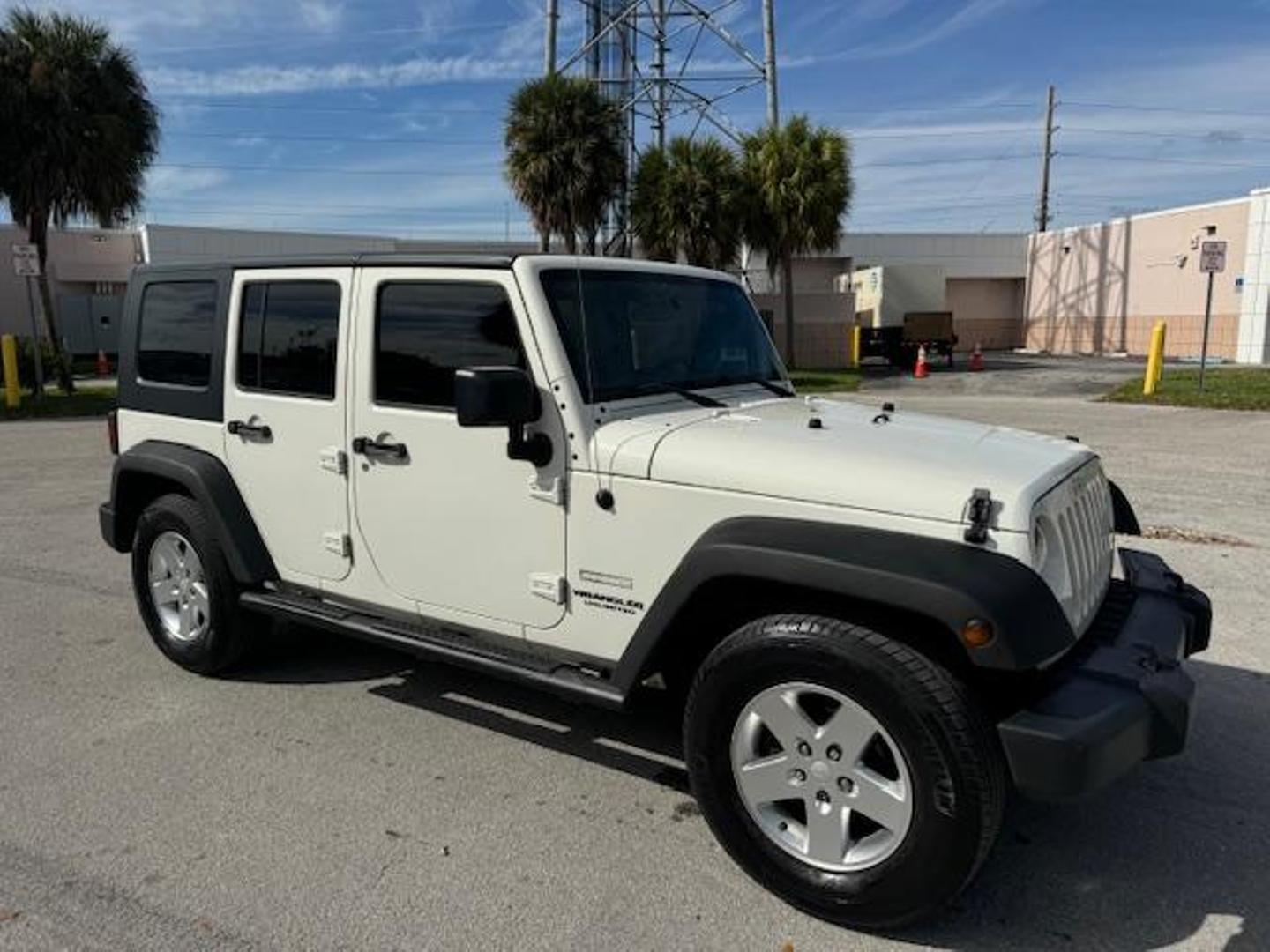 2010 Jeep Wrangler Unlimited Sport photo 5