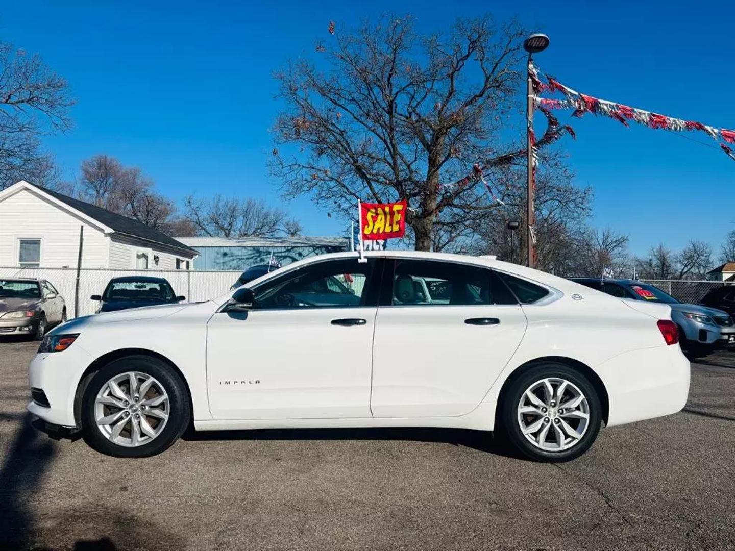 2017 Chevrolet Impala 1LT photo 2