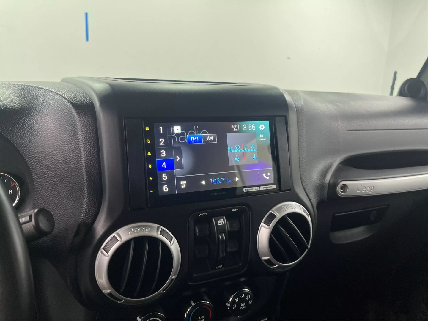 2012 Jeep Wrangler - Image 27