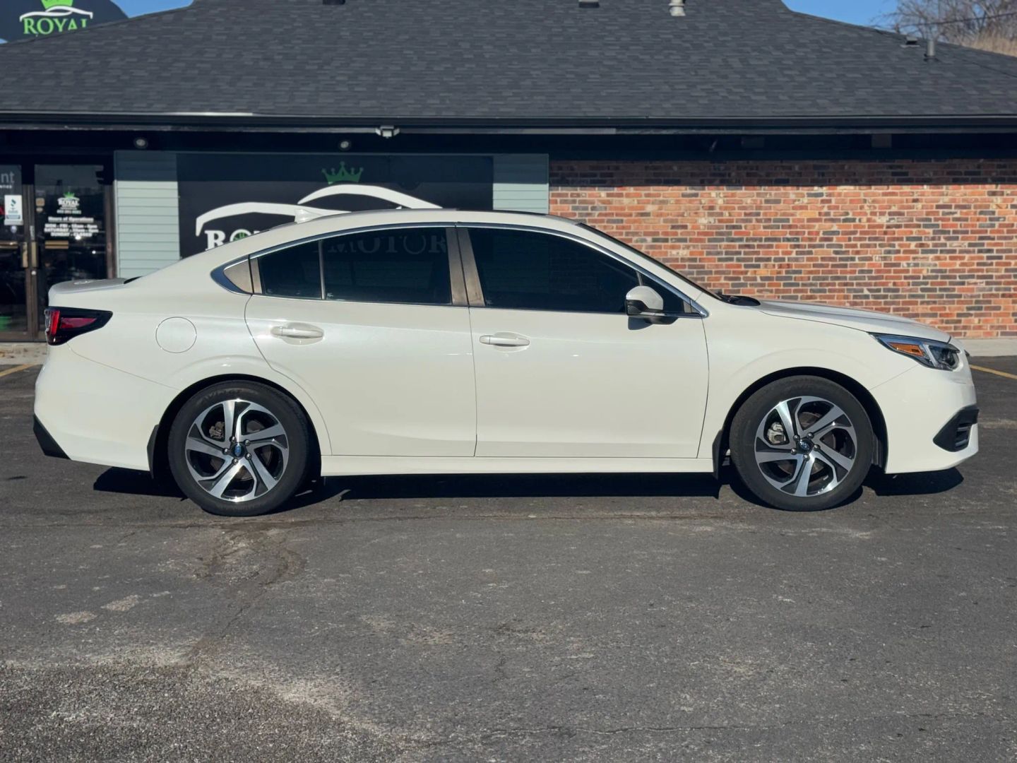 2020 Subaru Legacy - Image 10
