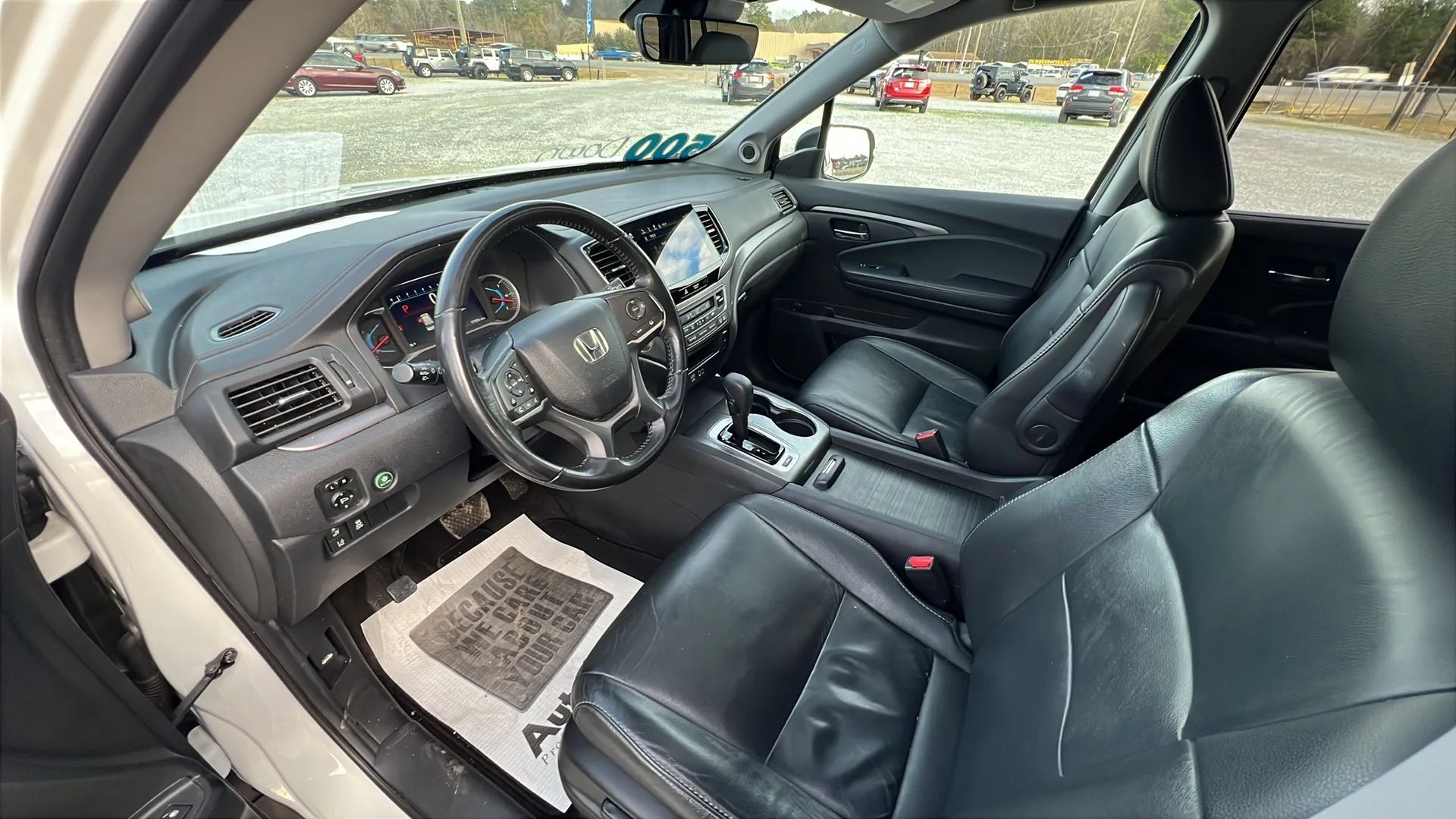 Image 7 of 2020 HONDA PILOT
