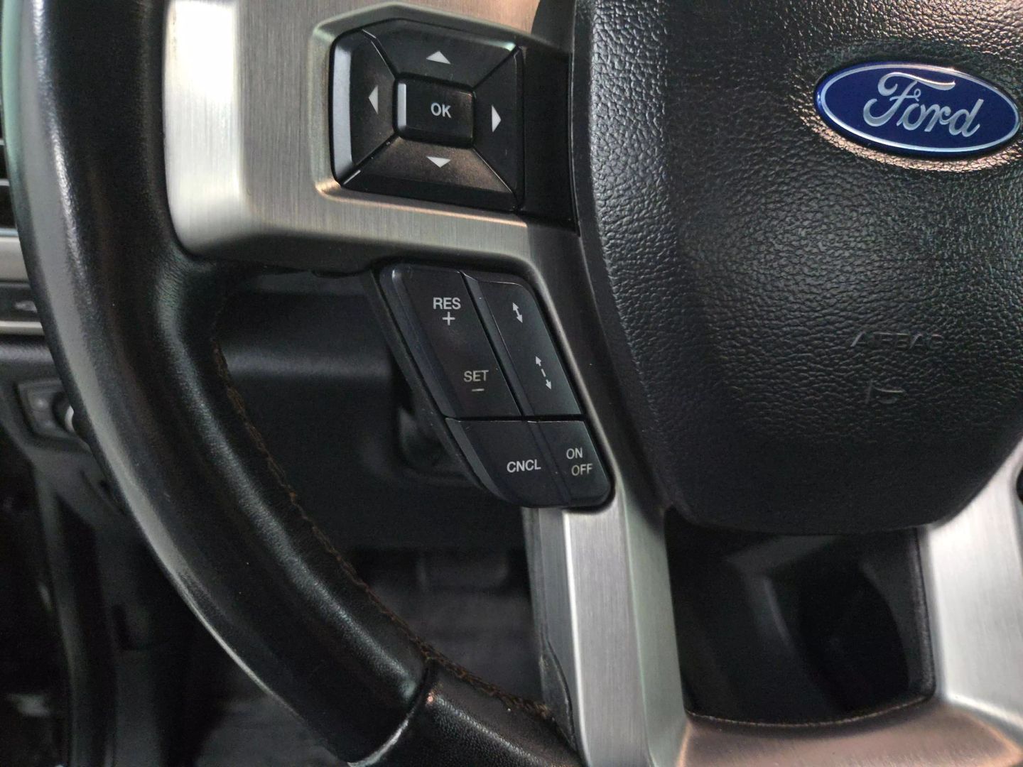 2020 Ford F150 Supercrew Cab - Image 33