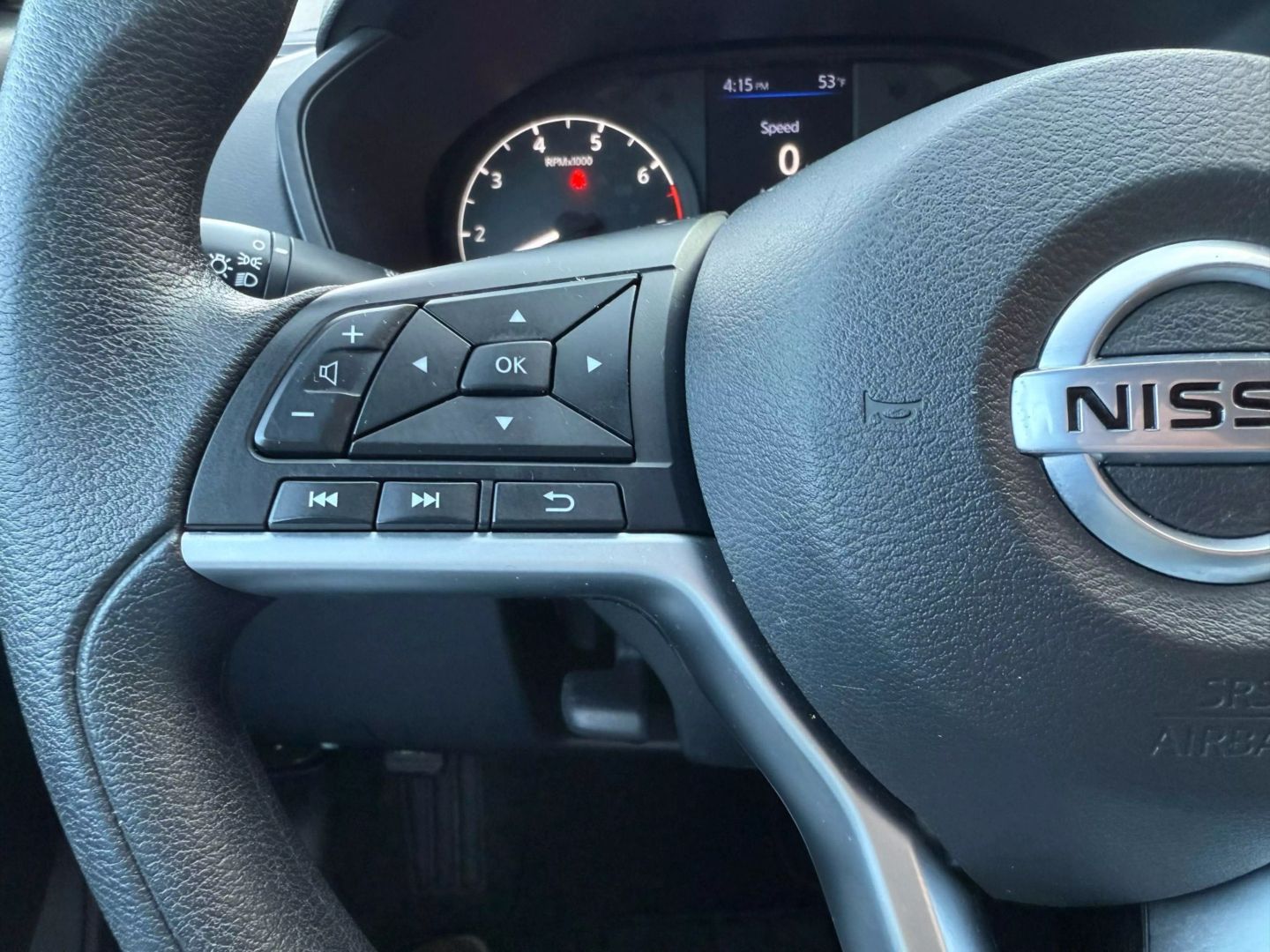 2021 Nissan Altima - Image 12