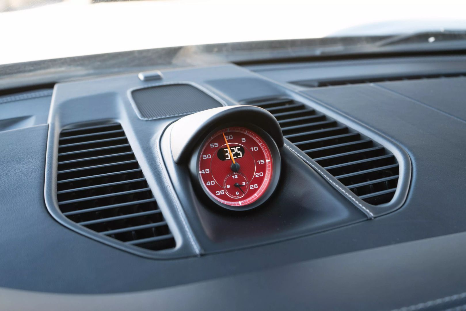 2018 Porsche 911 - Image 46