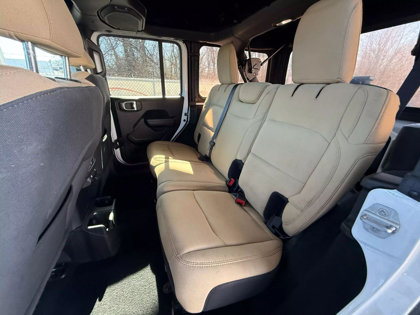 2019 Jeep Wrangler Unlimited - Image 19