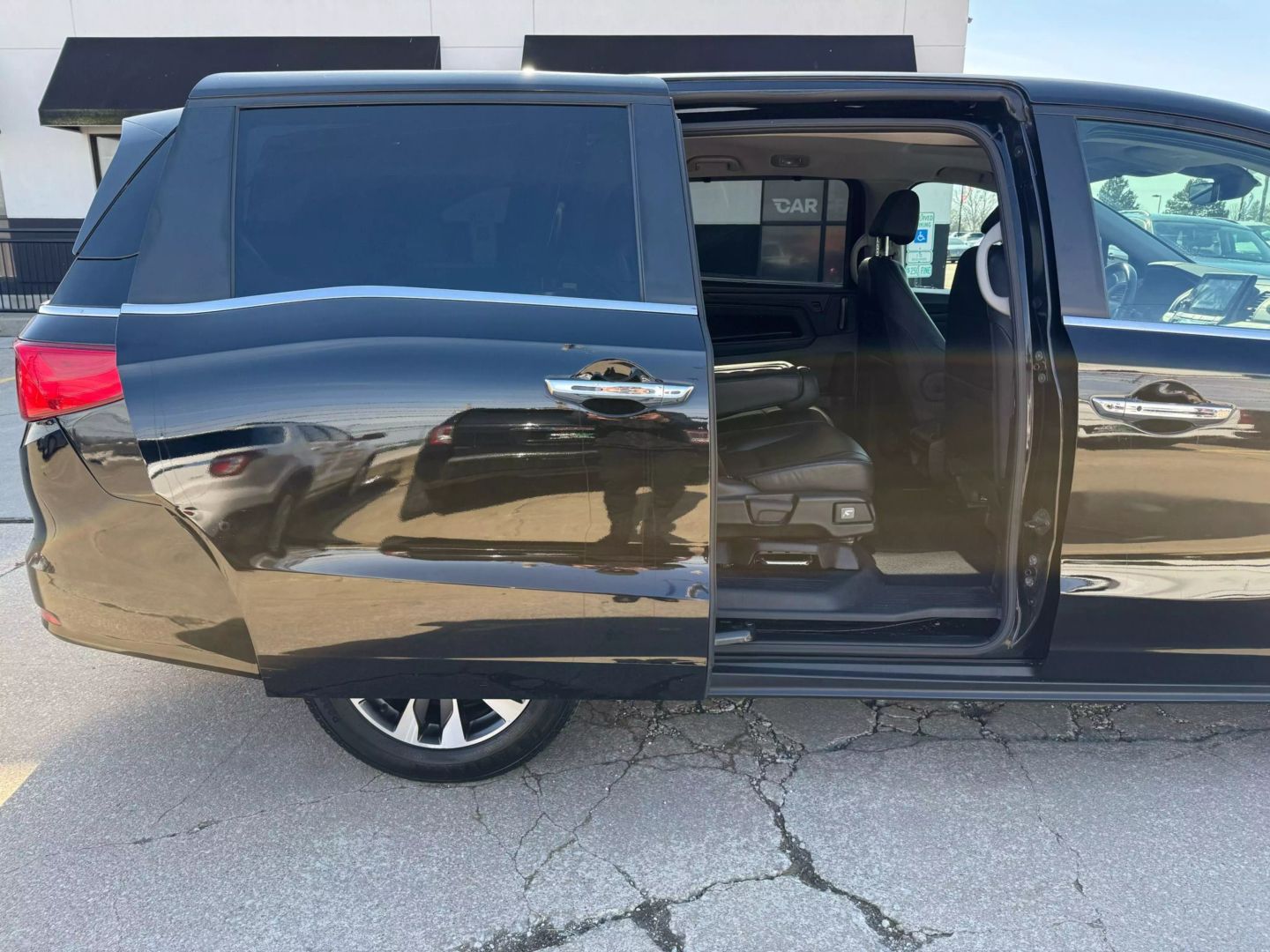 2022 Honda Odyssey - Image 26