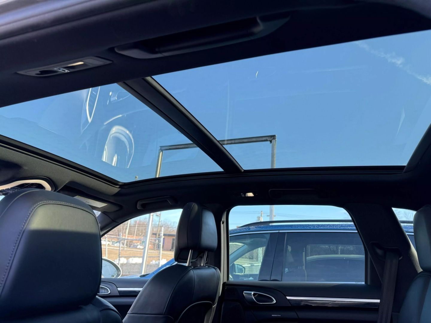 2016 Porsche Cayenne - Image 41