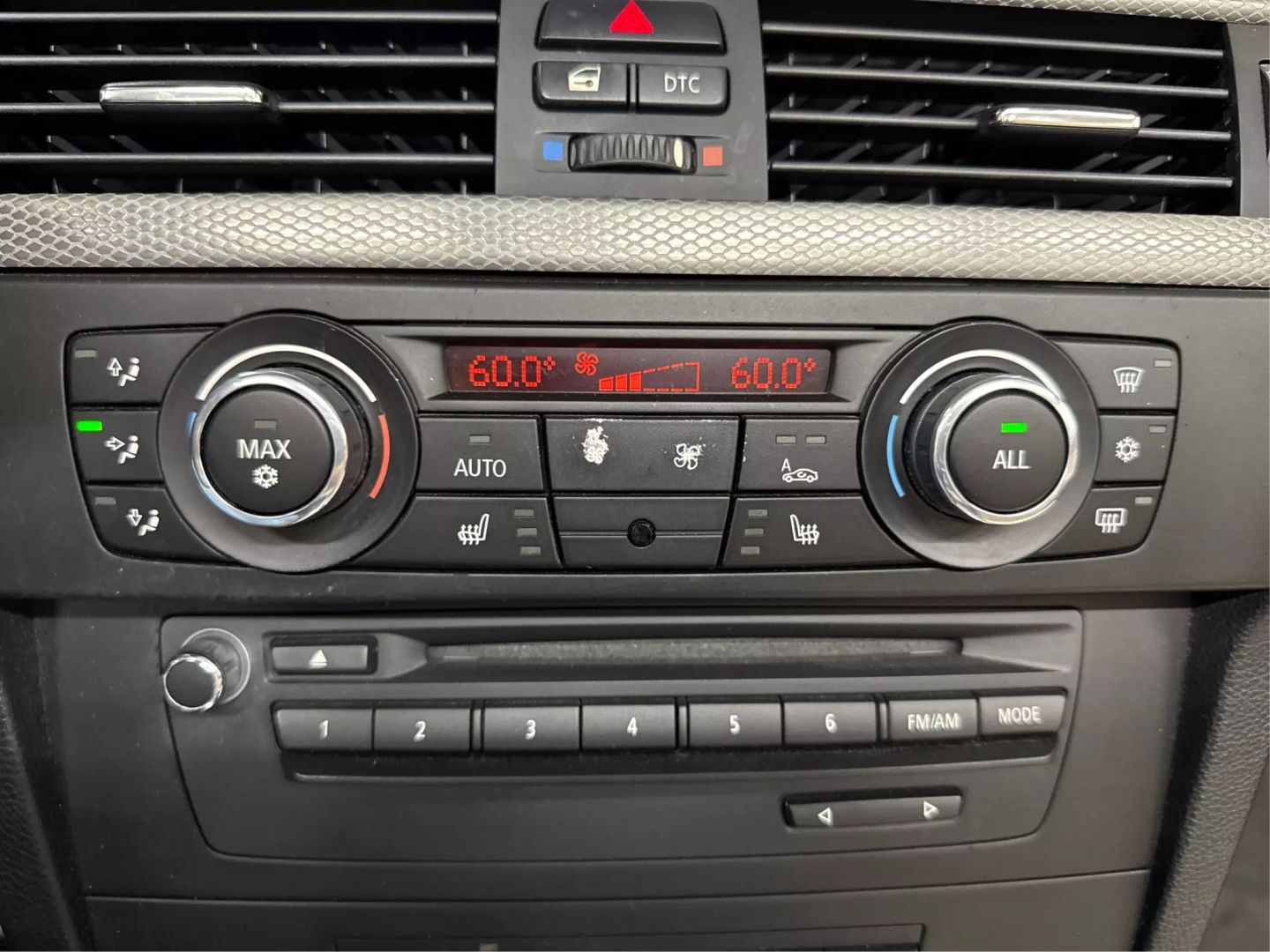 2011 Bmw 3 Series - Image 29