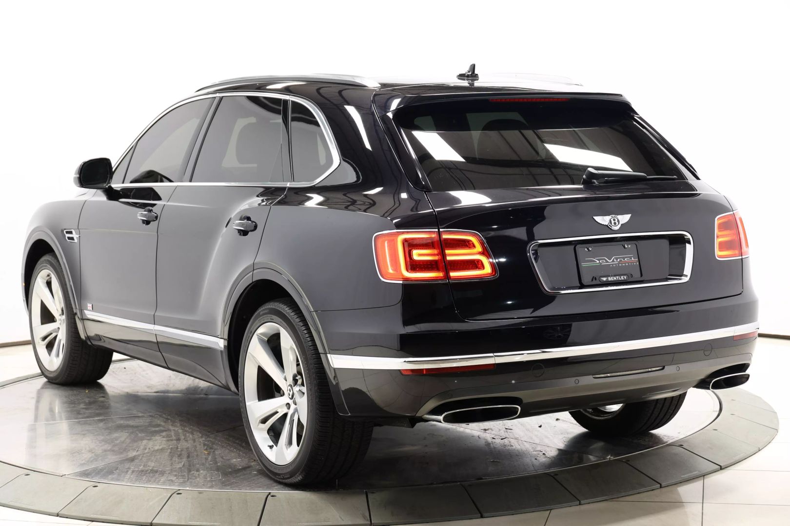 2017 Bentley Bentayga - Image 58