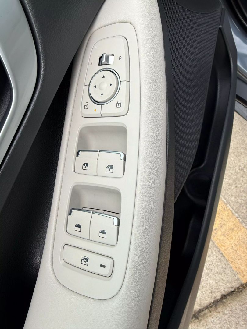 2024 Hyundai Sonata - Image 47
