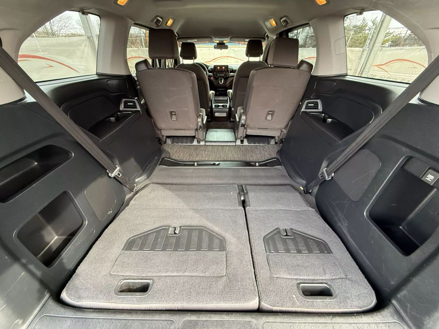 2021 Honda Odyssey - Image 21