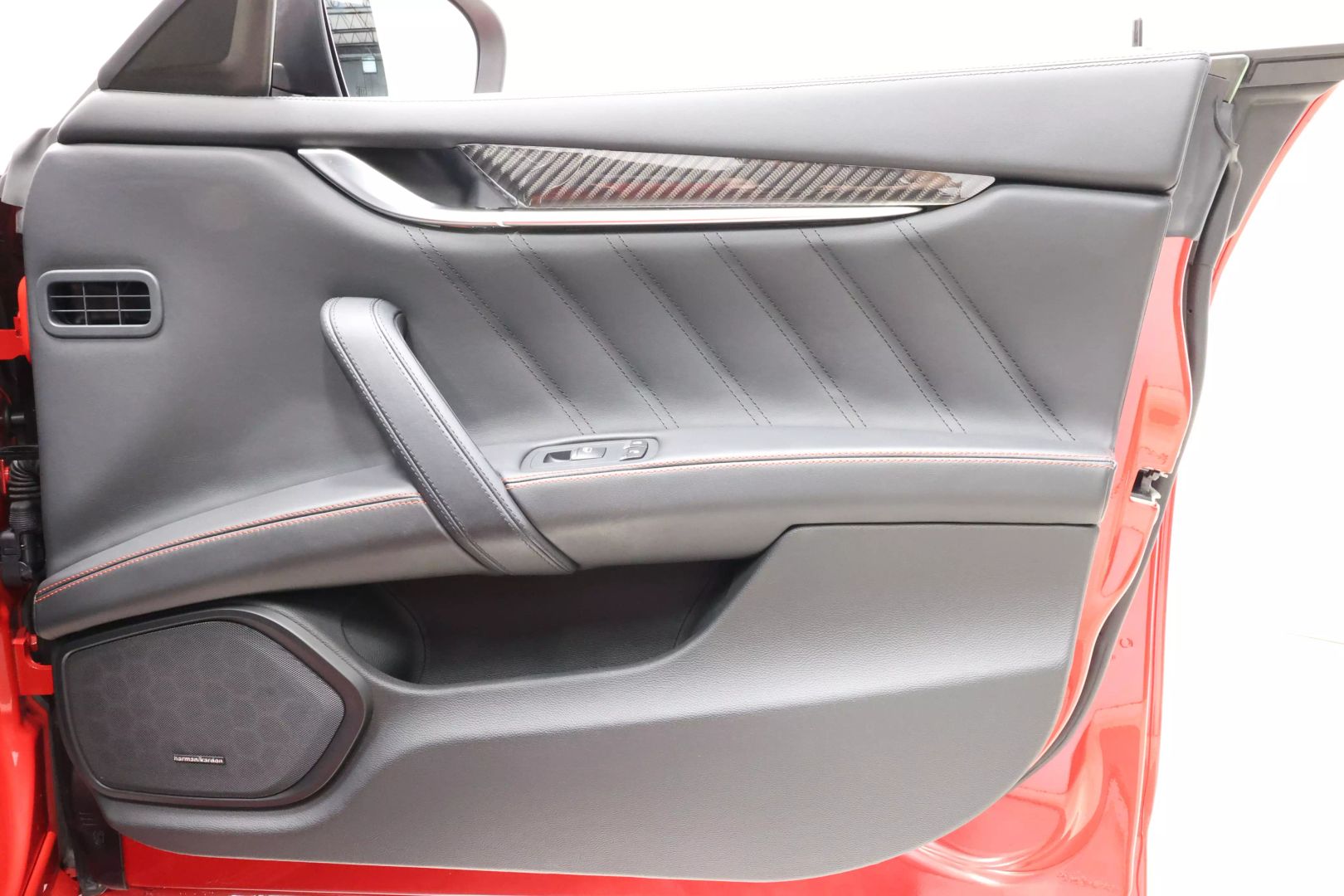 2022 Maserati Ghibli - Image 73